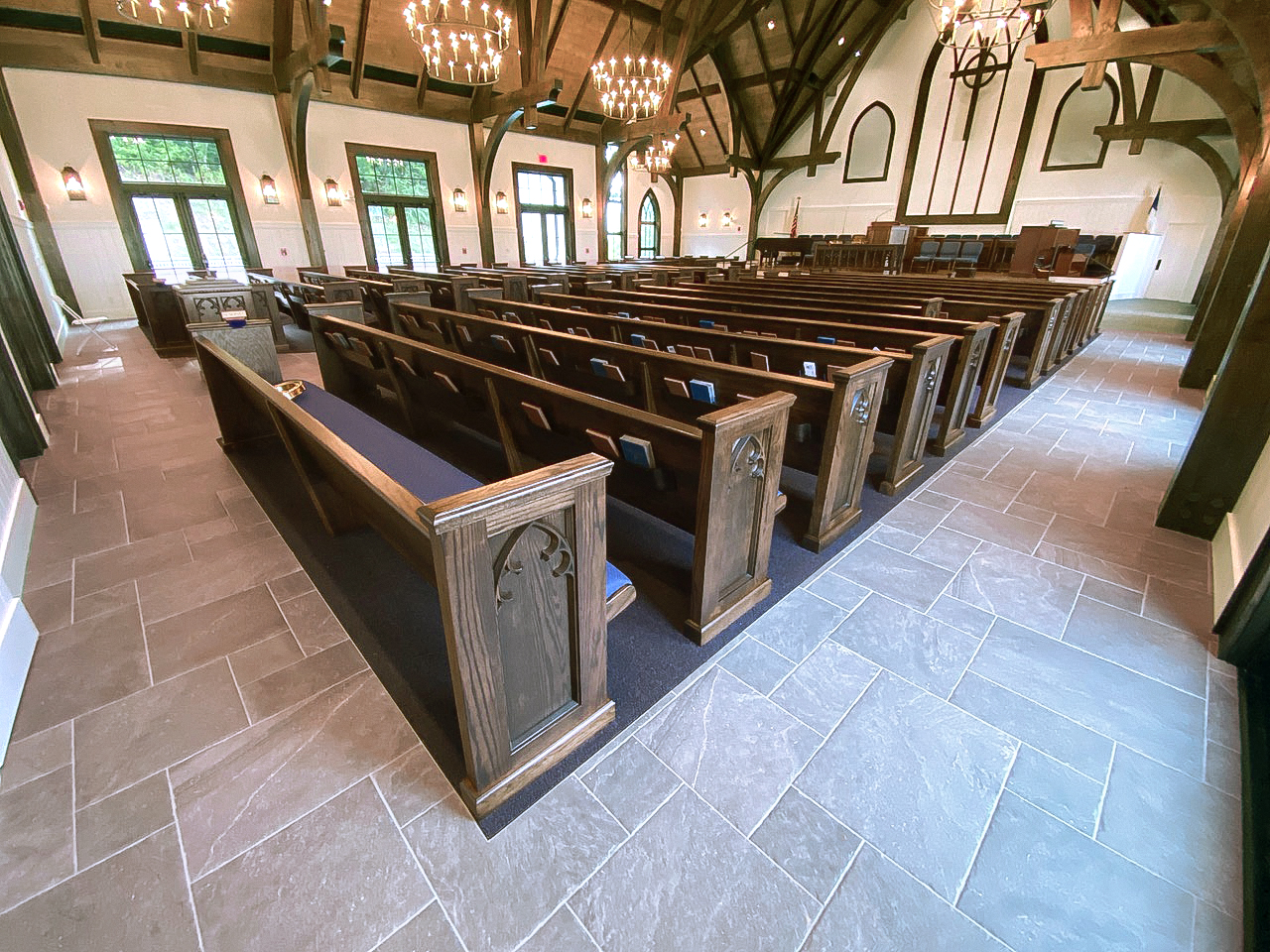 Rabun Gap Presbyterian Church - Concord Modular Pattern in Dark