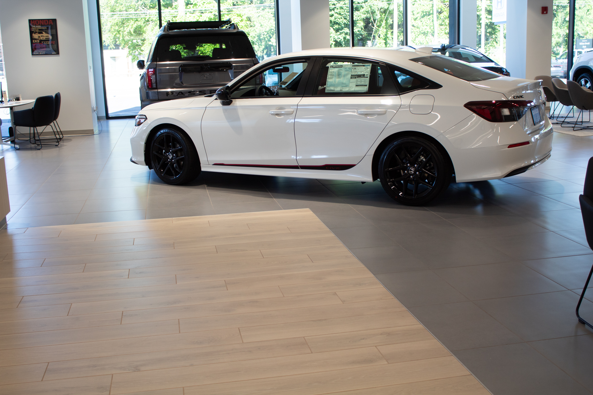 Schaller Honda New Britain, CT Showroom